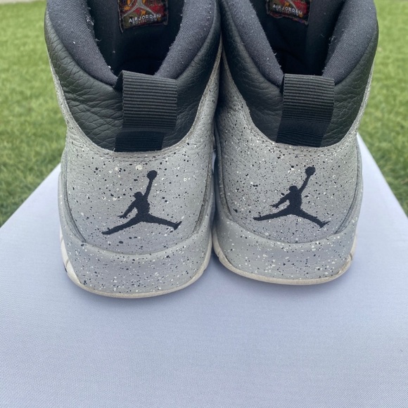 Jordan 10 Cement - Picture 6 of 6